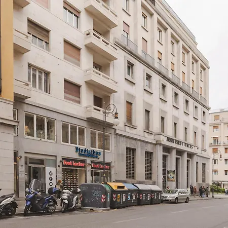Apartment Suite Corso Italia Con Balcone Nel Cuore Di Trieste
