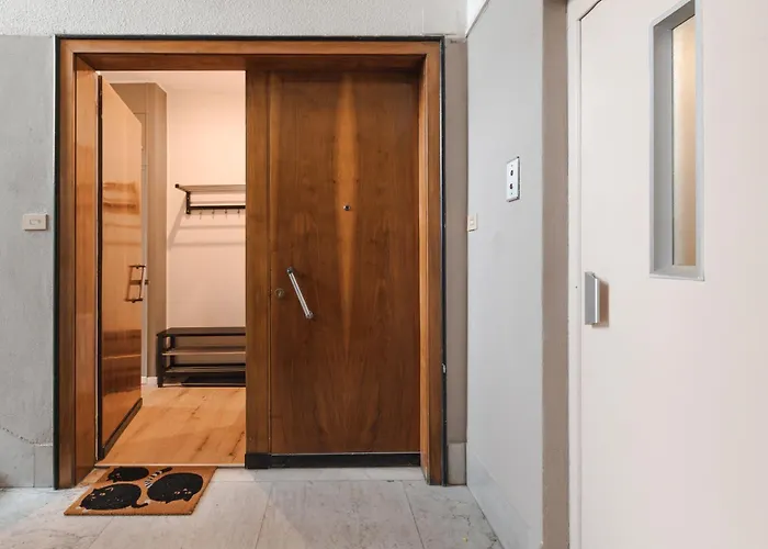 Appartamento Corso Italia Con Balcone Nel Cuore Di *