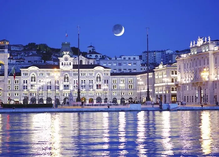Corso Italia Con Balcone Nel Cuore Di Appartamento Trieste